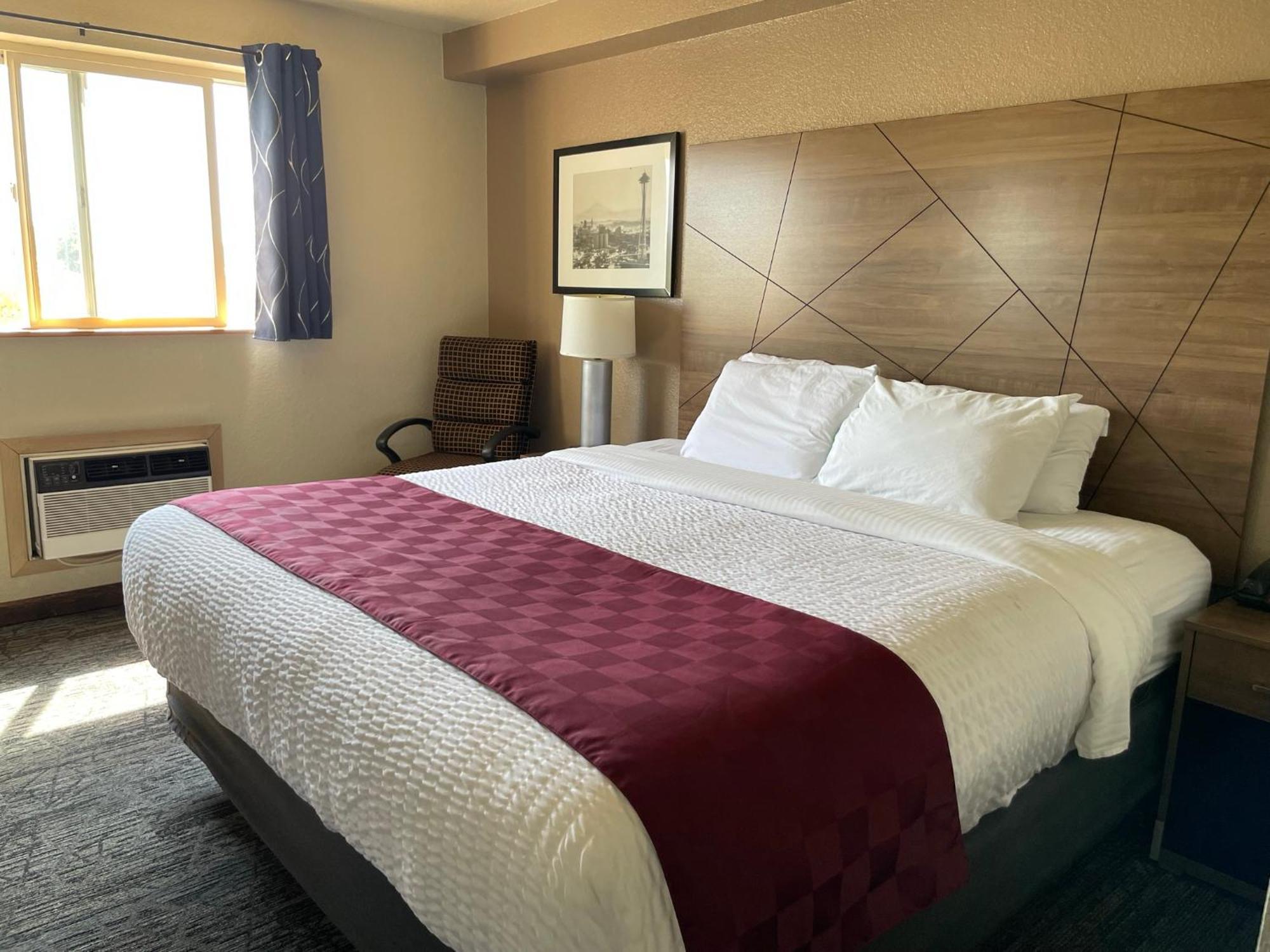 Americas Best Value Inn Lynnwood Exterior foto