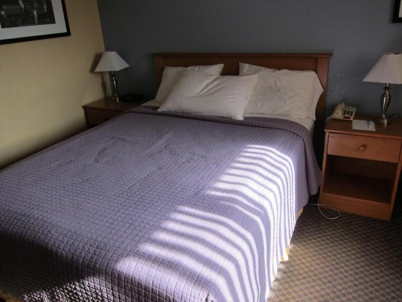 Americas Best Value Inn Lynnwood Exterior foto
